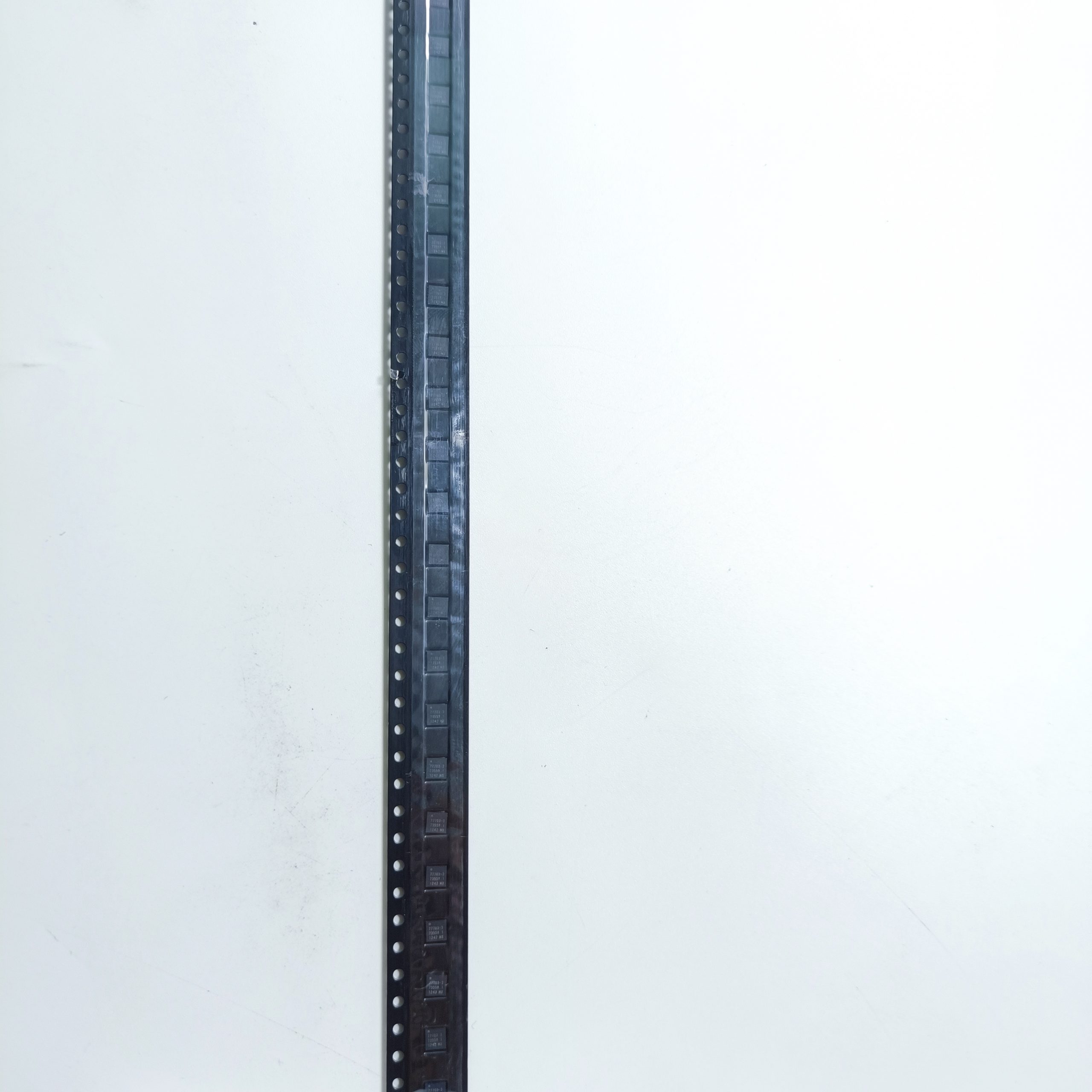 SKYWORKS SKY77703-13 QFN-10 12+ One-stop Purchase from Trustworthy Electronic Parts Distributor - 图片 2