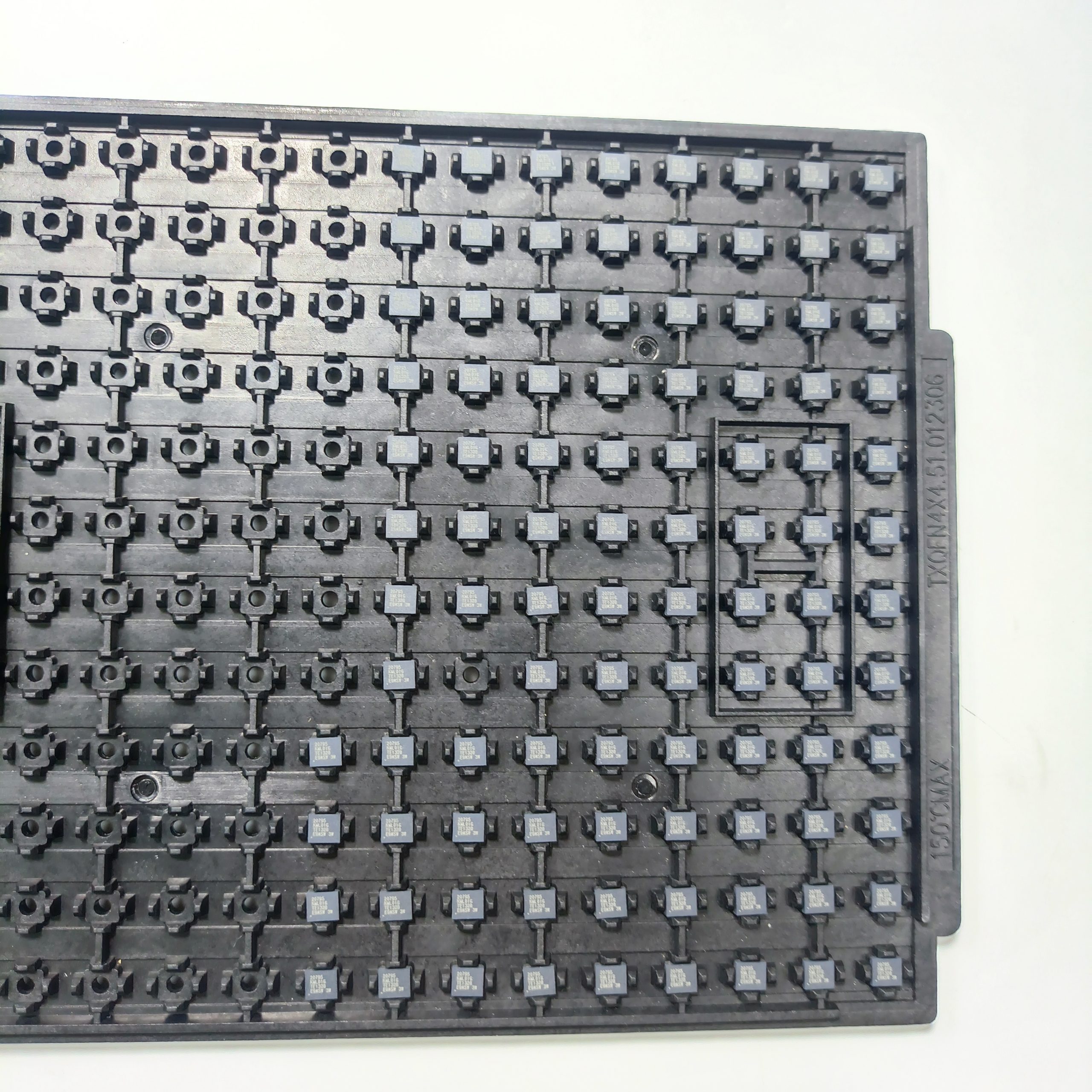 BROADCOM BCM20795KML01G QFN-34 1328+ One-stop Purchase from Trustworthy Electronic Parts Distributor - 图片 6