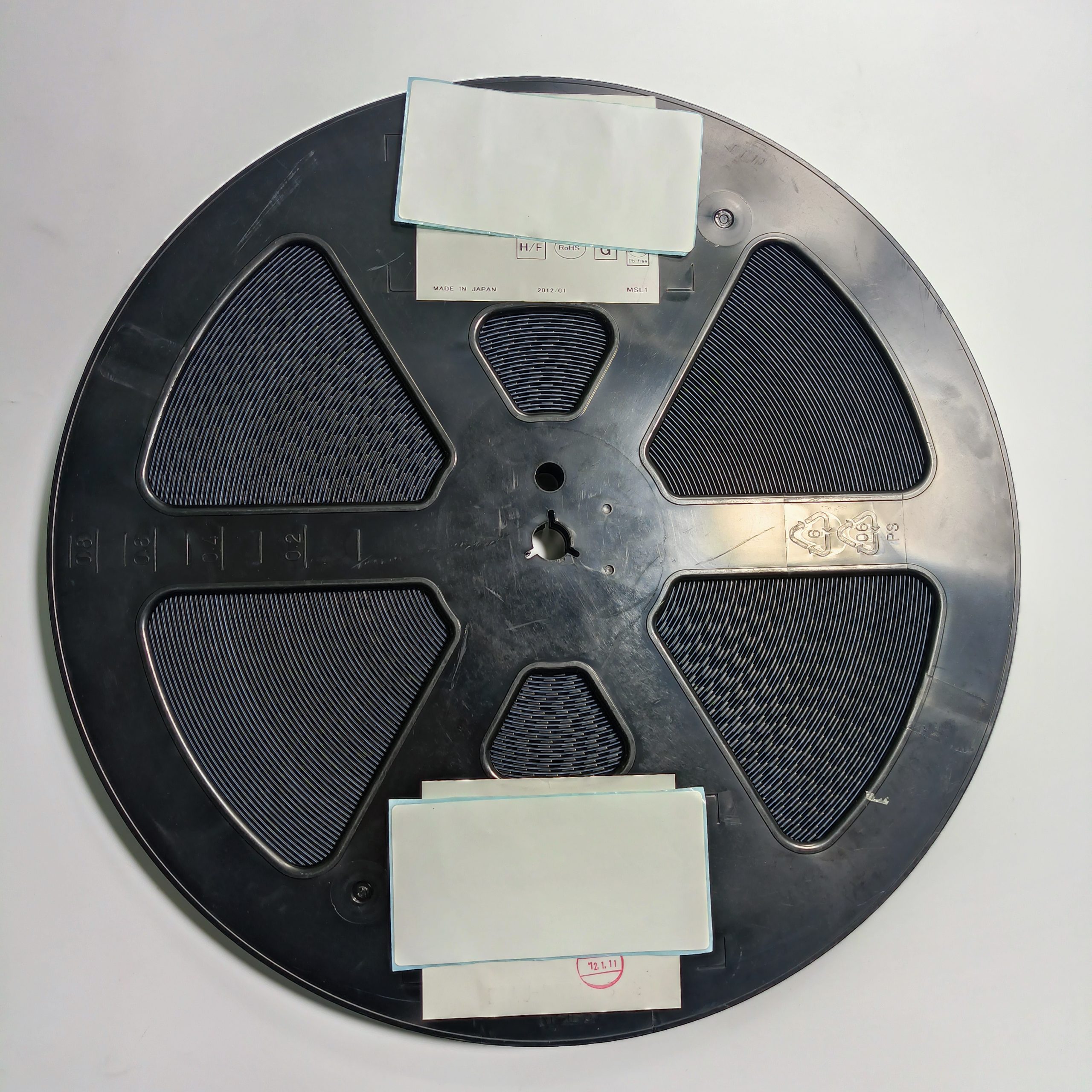 TAIYO B40251FY2045L SMD 1201+ One-stop Purchase from Trustworthy Electronic Parts Distributor