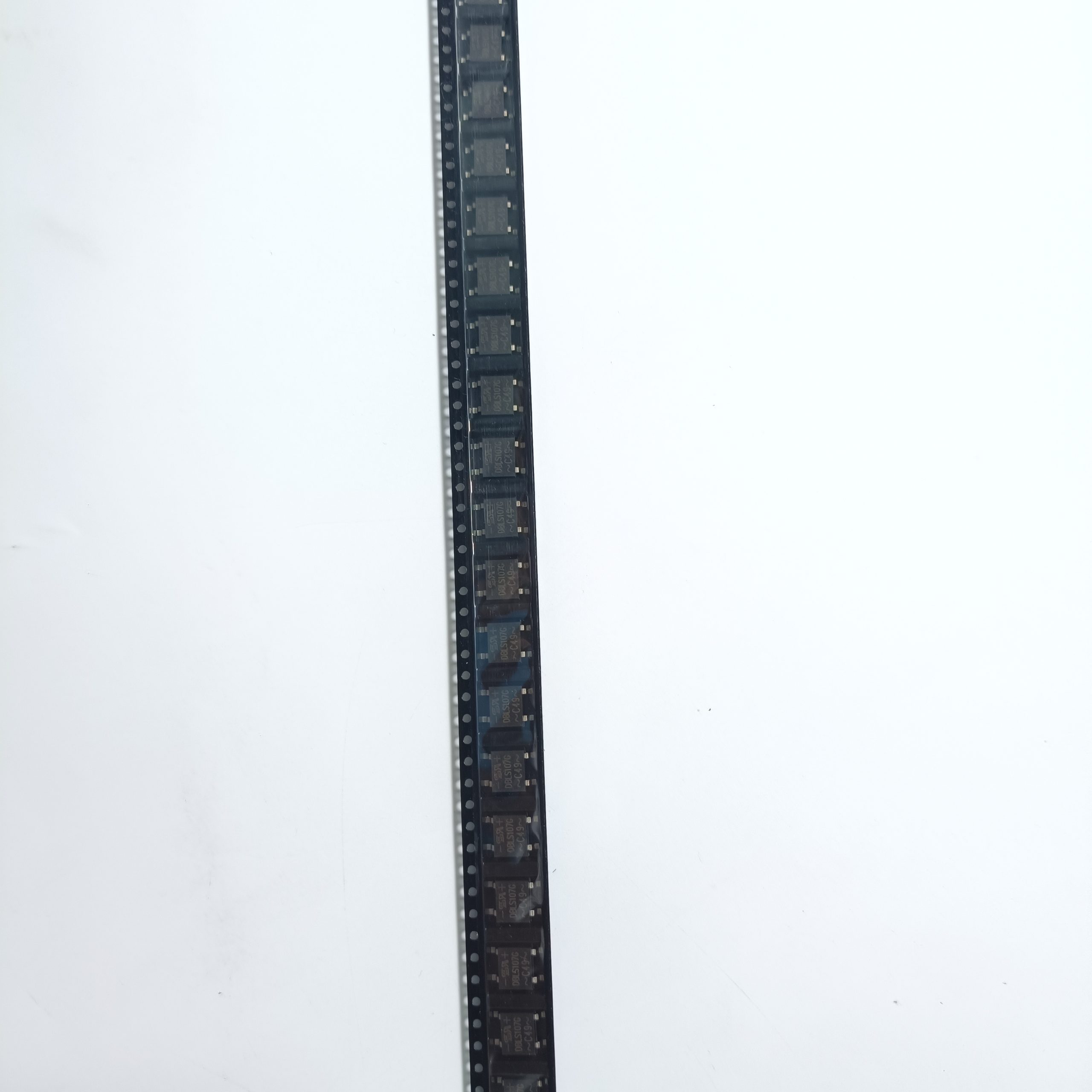 TSC DBLS107G SOP-4 12+ One-stop Purchase from Trustworthy Electronic Parts Distributor - 图片 6